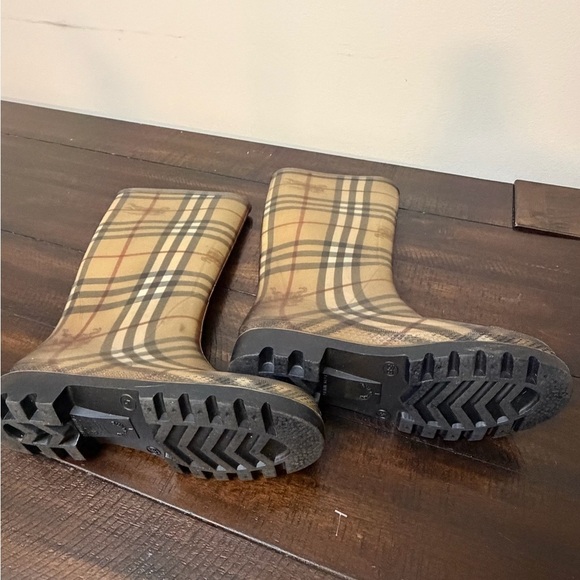 BURBERRY Rain Boots Tall Classic Check Haymarket Women's EUR 38 - Picture 5 of 10